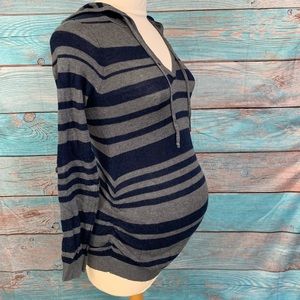 Motherhood Maternity Pullover Sweater Size Small